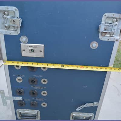 Cadence Physical Shock Resistant Mid-90s - Huge 26U Rack/Road Case image 6