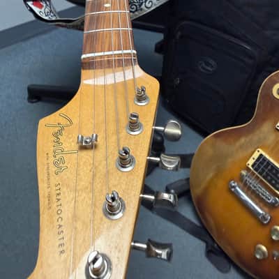Fender Jimi Hendrix Artist Series Signature Monterey Stratocaster 2017 - 2018 - Monterey Graphic image 10