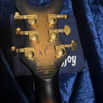Schecter Synyster Custom-S (Goldburst) W/ OHSC image 6