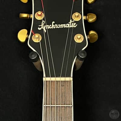 Gretsch Synchromatic model 6037 from 1952 in sunburst finish with case image 7