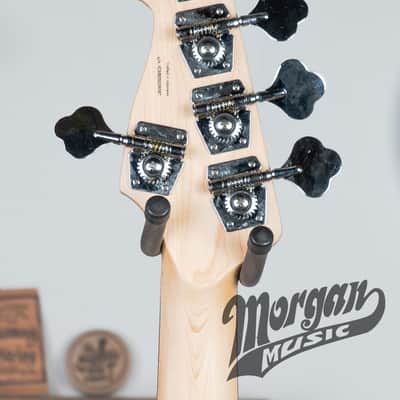 Squier Affinity Jazz Bass V with Laurel Fretboard- 3-Color Sunburst image 6