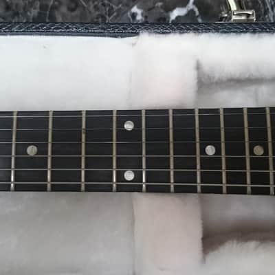 Gibson Flying V 84 reissue guitar of the week (wk40) limited edition 2007 Silverburst image 8