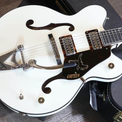 Minty! 2025 Gretsch G6636TDC Richard Fortus Signature White Falcon Semi-Hollow Electric Guitar White + COA OHSC image 3