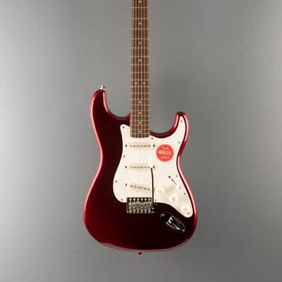 Squier Classic Vibe 60’s Stratocaster - Candy Apple Red image 3