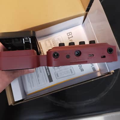 Zoom B1X Four 2019 - Present - Red image 6