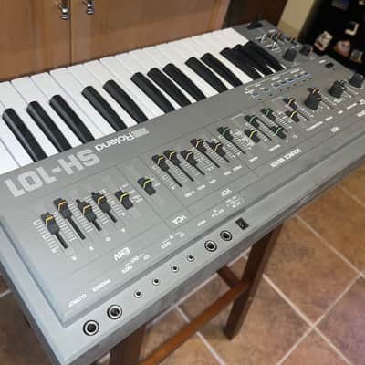 Roland SH-101 32-Key Monophonic Synthesizer 1982 - 1986 - Gray image 18