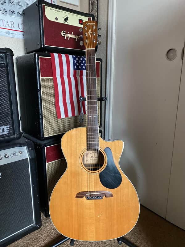 Alvarez AG75CE Artist Series Cutaway Grand Auditorium w/ Electronics Natural image 1