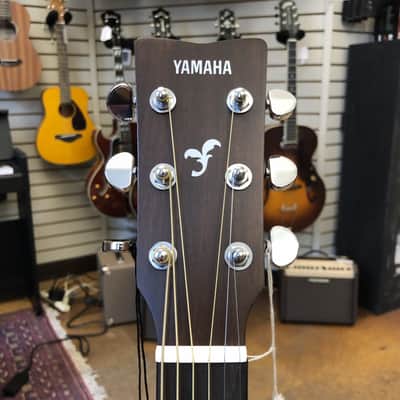 Yamaha FS800 Solid Top Concert Acoustic Guitar Natural image 7