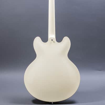 Gibson Custom '64 Trini Lopez 2022, Classic White image 6