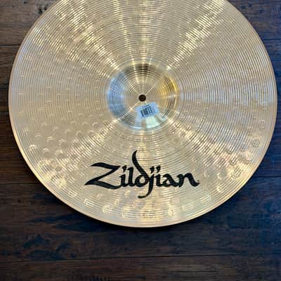 Zildjian I Family Essentials Plus Box Set 13/14/18" Cymbal Pack image 10