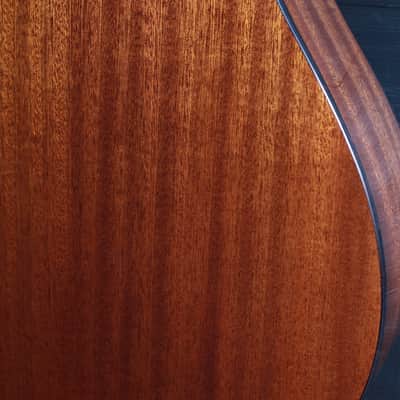 Eastman Guitars E1P-DLX-SB Parlor Size Acoustic w/ LR Baggs Pickup image 8