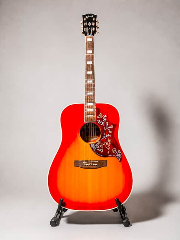 1971 Gibson Hummingbird Custom Cherry Sunburst w/ OHSC, Original Case Candy, Collector Grade