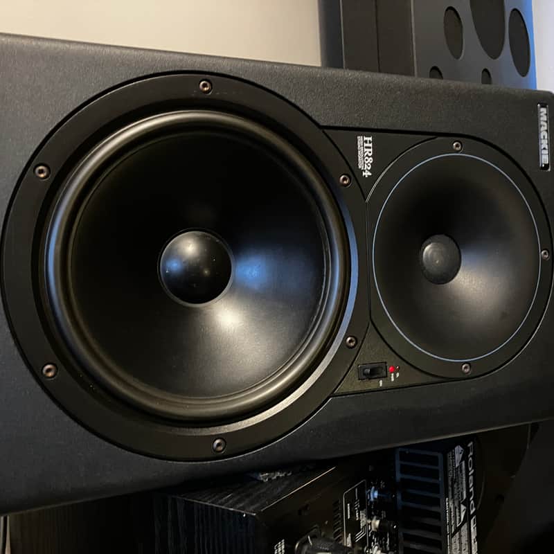 2009 Mackie HR824 8″ Active Studio Monitors (Pair) Black