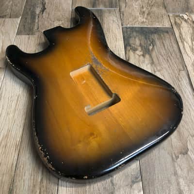 Made to Order - FRANCHIN Mercury F guitar body Relic Aged 100% Nitro Lacquer (Sunburst/ Black/ White/ Blue/ Green/ Yellow/ Red/ Pink/ Burgundy/ Purple/ Gold/ Silver, etc.) Basswood Poplar Stratocaster-Strat-S-Style F-hole Thinline Made in Italy image 17