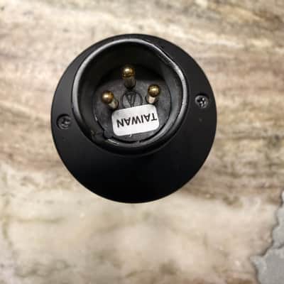 Audio-Technica AT2035 Cardioid Condenser Microphone - Black image 4