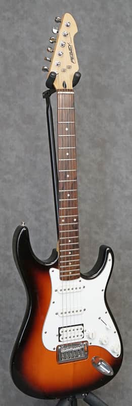 Peavey Predator International Series 90s - Sunburst Finish with Pro Setup image 1