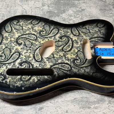 Real Life Relics 60’s Style Tele® Telecaster® Body Double Bound Aged Paisley Black
