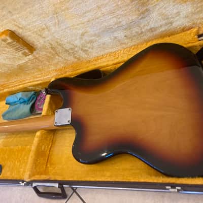 Fender Bass VI 1994-1995 1st Reissue Sunburst made in japan mij image 4