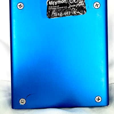 Strymon Ola dBucket Chorus and Vibrato - Blue image 8