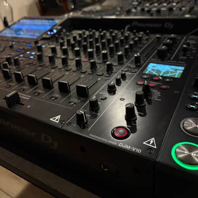 Pioneer CDJ 3000X DJM V10 STEAL PRICE NEWEST EQUIPMENT image 2