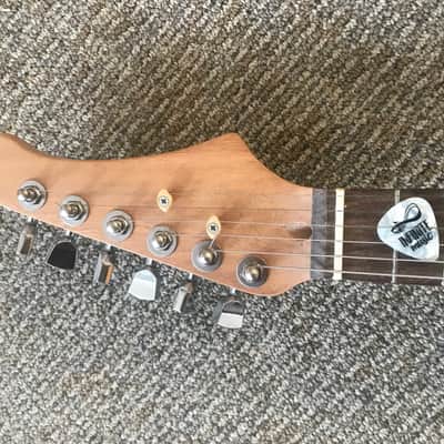 Electric Mini/Travel Guitar + BC Practice Amp & Chord! What a package! Sale Benefits Music Education Nonprofit! image 4