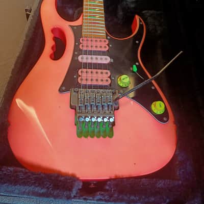 Ibanez JEM777-SK Steve Vai Signature with Edge Tremolo 1987 - 1989 - Shocking Pink image 21