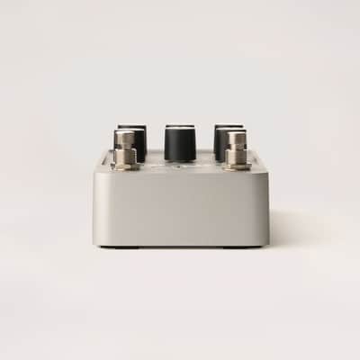 Universal Audio Knuckles '92 Rev F Dual Rec Amp Emulation Pedal image 4