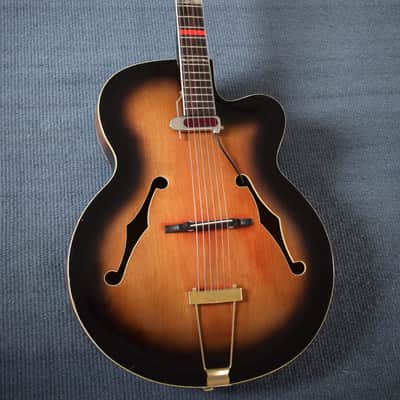 Korri archtop with Dearmond pickup 1966 - Sunburst image 8