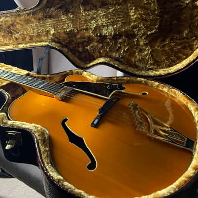 D'Angelico New Yorker NYL-4 18" Archtop image 16