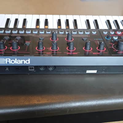 Roland JD-Xi 37-Key Analog/Digital Crossover Synthesizer