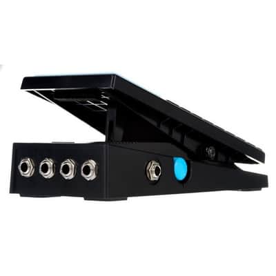 BOSS FV50H stereo volume pedal image 5