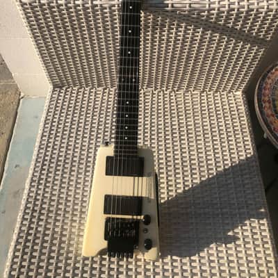 Steinberger GLB 2S 2000's - White MADE IN THE USA GIBSON FACTORY image 17