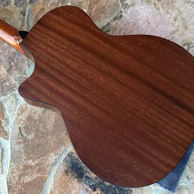 Taylor 314ce with ES2 Electronics 2014 - 2018 - Natural image 7