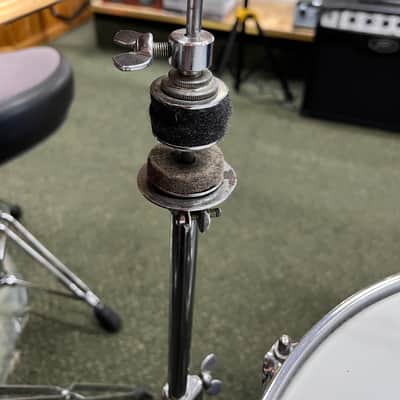 Ludwig 5pc Hollywood Outfit With Supra-phonic Snare - 8x12 / 9x13 / 16x16 / 14x22" Drum Set Keystone Badges 1966 - 1968 - Blue Sparkle / Vintage Hardware (SPEED KING, SPUR-LOK & More) image 18