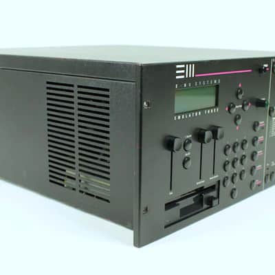 E-MU Systems Emulator III Rackmount 16-Voice Sampler Workstation - Black image 2