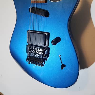 Charvel Predator / Model 3DR HS with Rosewood Fretboard 1986 - 1991 - Pearl Blue image 3