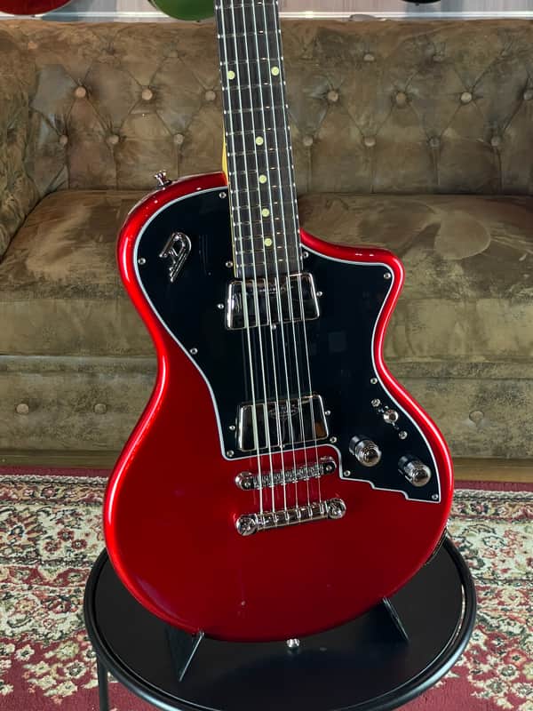 Duesenberg Julietta Catalina Red + incl. Gigbag + NEW image 1