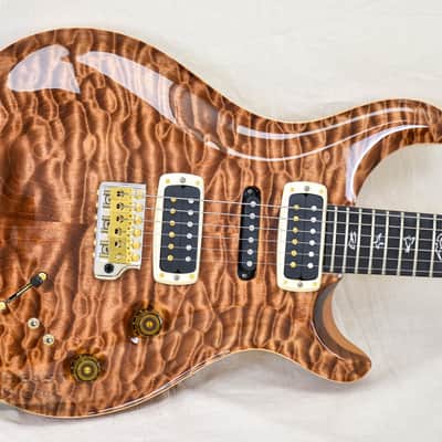 PRS Guitars Wood Library Modern Eagle V Quilt - Copperhead 10 Top image 3