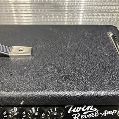 Fender '65 Twin Reverb 2x12-inch 85 Watt Tube Combo Amp Black image 3