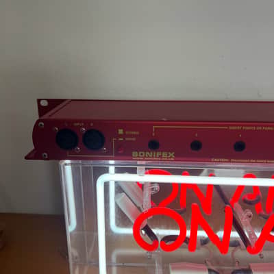 Sonifex RB-HD6 - 6 Way Stereo Headphone Distribution Amplifier - Used image 7