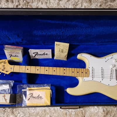 Fender Stratocaster 1975 Blonde image 1