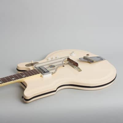 National Val-Pro 84 Solid Body Electric Guitar (1962), ser. #T-73971, black tolex hard shell case. image 7