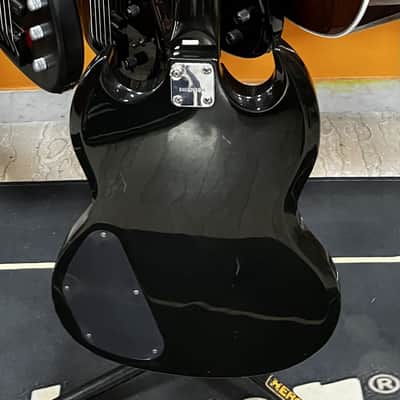 Epiphone SG Special Black electric guitar without pickguard image 5