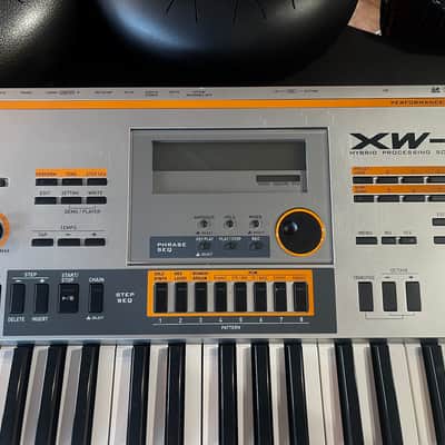 Casio XW-P1 61-Key Performance Synthesizer 2010s - Silver image 3