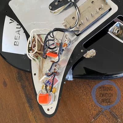 Fender “VANDALISM” Stratocaster, MIJ 1999, Kurt Cobain, Custom Built Modified image 6