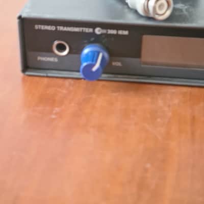 Sennheiser Sennheiser EW 300 IEM SR 300 + EK 300 IEM Stereo UHF 838-870MHz Rack image 3