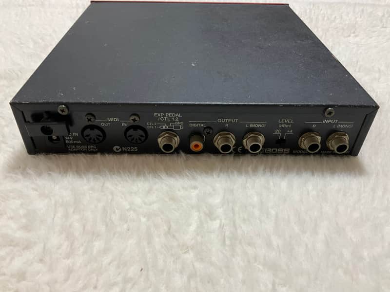 BOSS VF-1 24Bit Multiple Effects Processor Made in Japan ZN09307