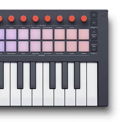 Novation FLkey 2 Mini 25 25-Key FL Studio MIDI Keyboard Controller+Microphone