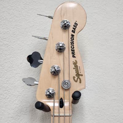 Squier Affinity Precision Bass PJ with Maple Fretboard 2020 - Present - Black image 3