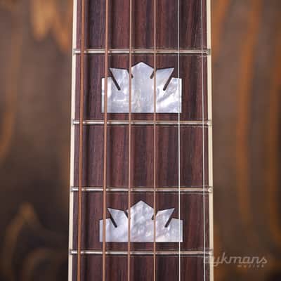Gibson SJ-200 Standard Maple Tri Burst image 4